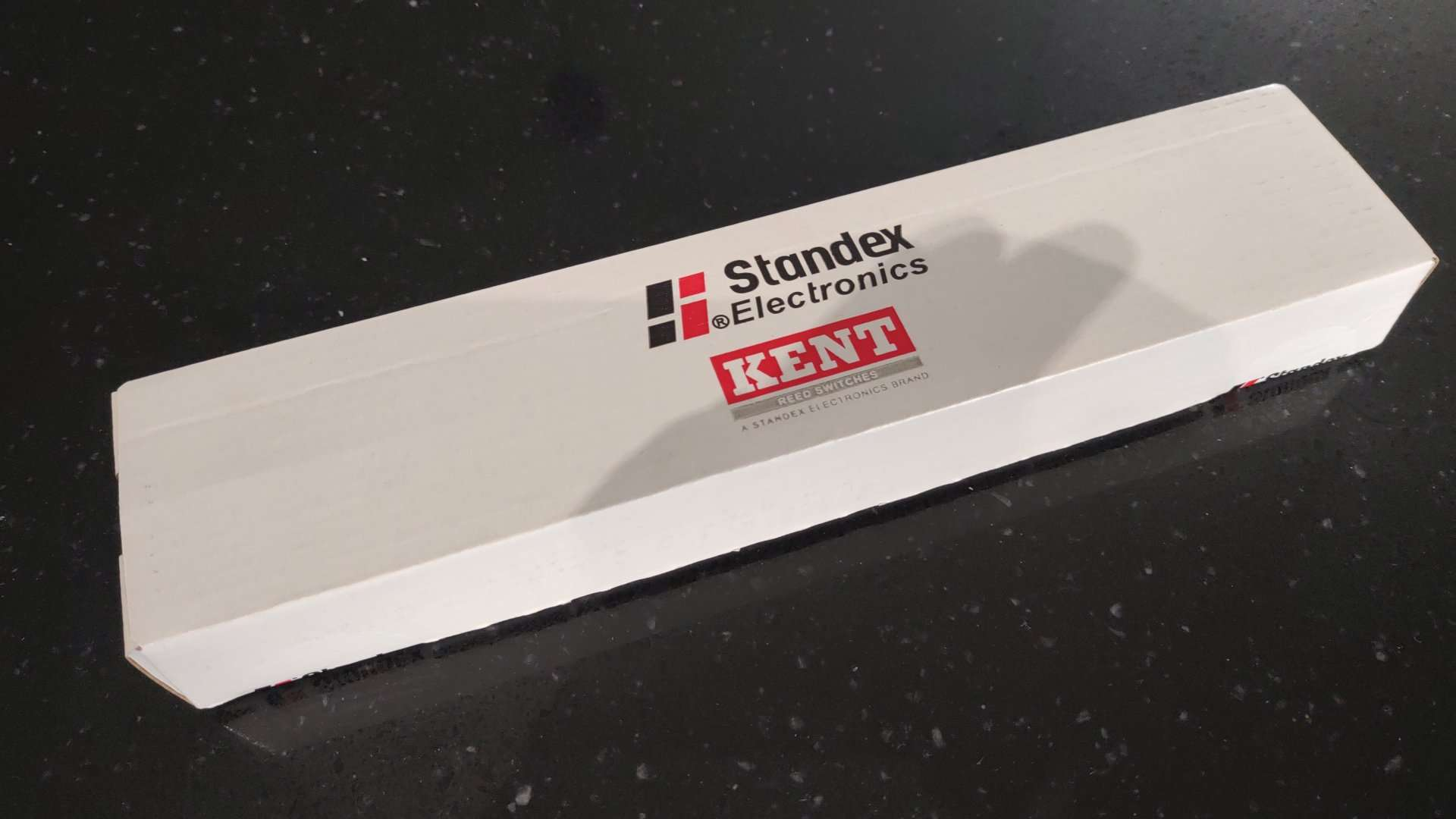 Haga clic para ampliar Reed Switch Standex Reed Switch Standex